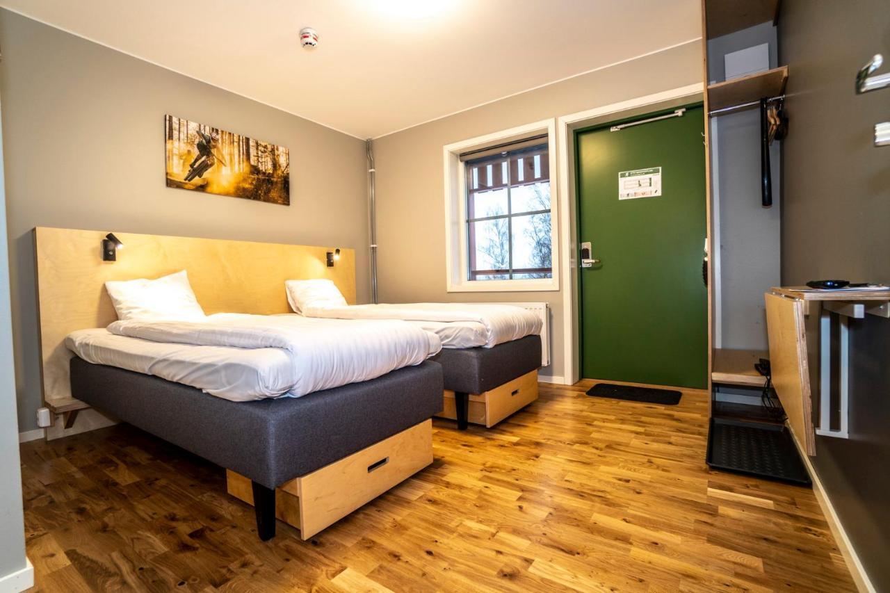 Jbp Hotell Jarvso Exterior photo